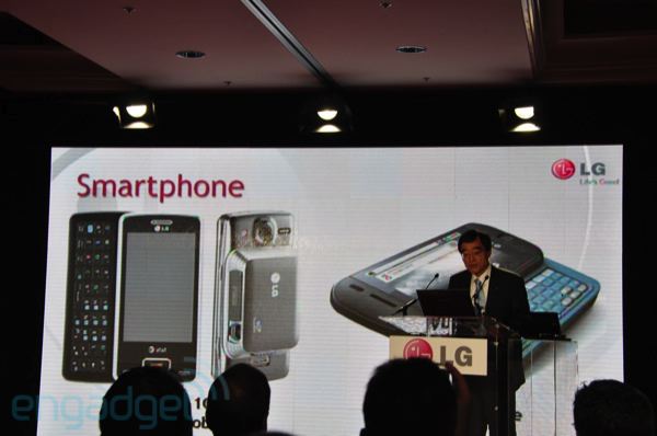 LG CES WM7